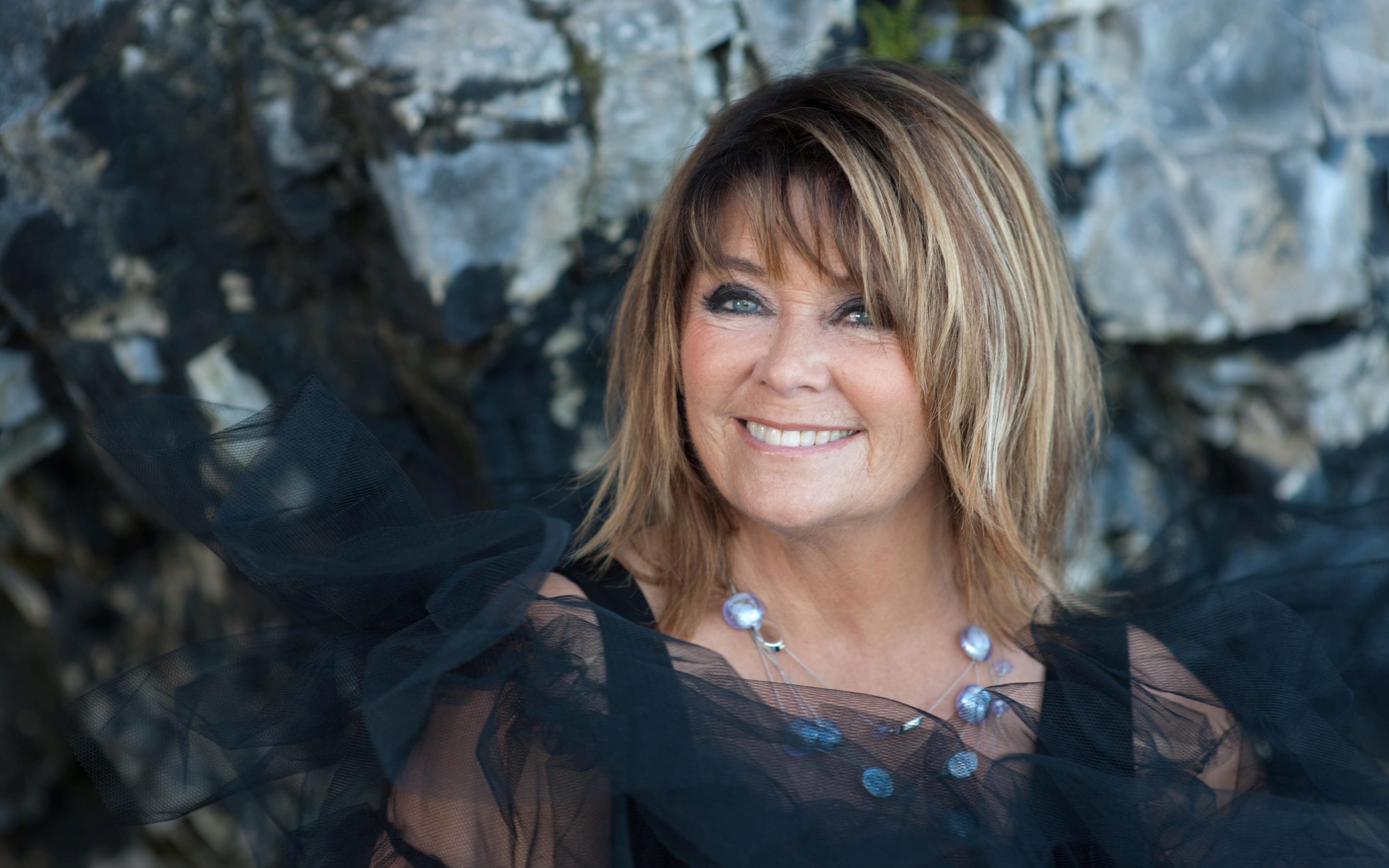 Wenche Myhre til Hagestua i Son
